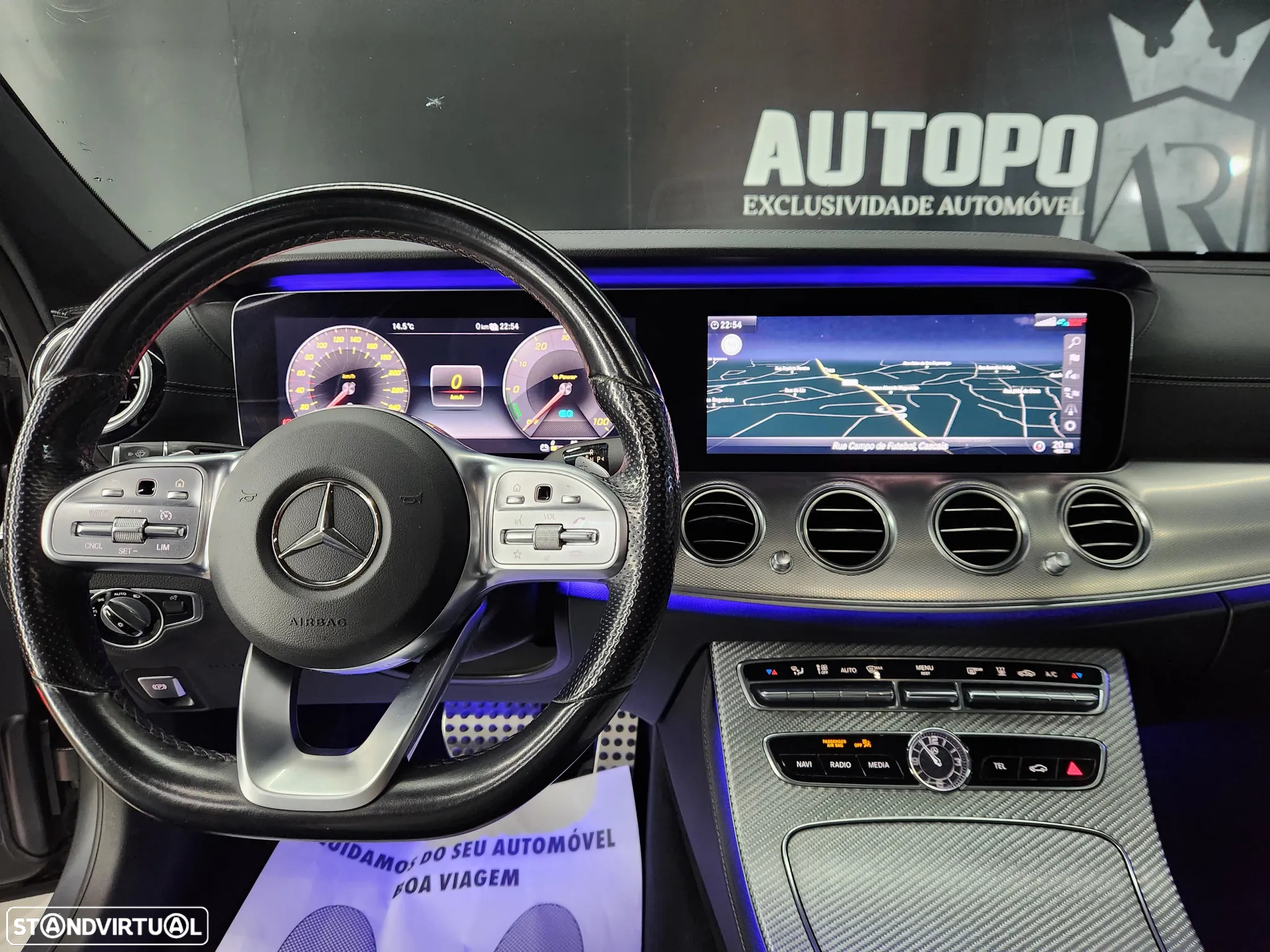 Mercedes-Benz E 300 de AMG Line - 19