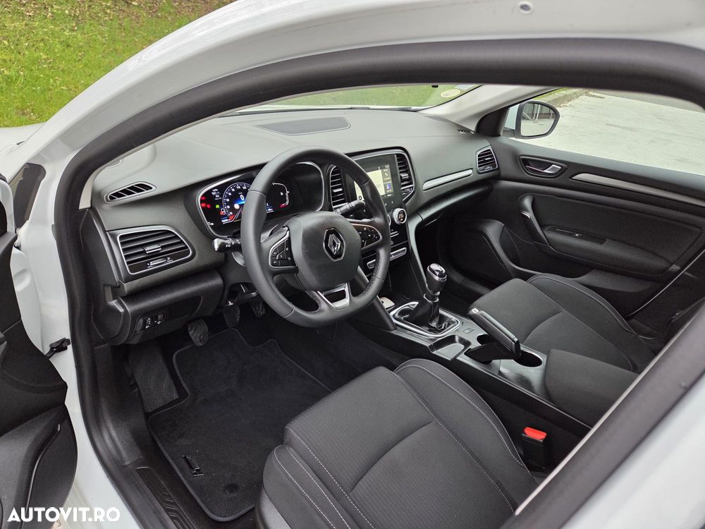 Renault Megane BLUE dCi 115 BUSINESS EDITION - 18