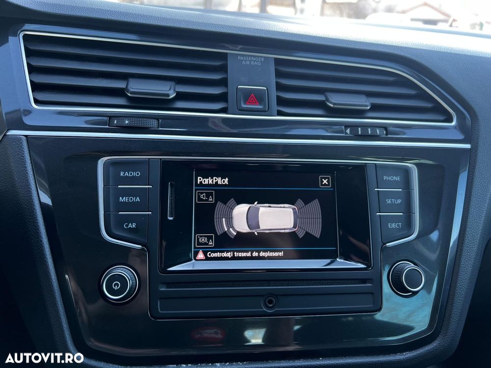 Volkswagen Tiguan 2.0 TDI 4Mot DSG Trendline - 18