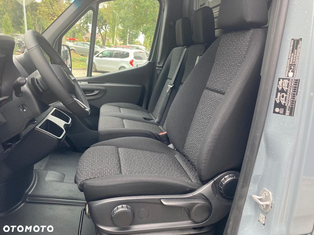 Mercedes-Benz Sprinter 317 CDI - 21