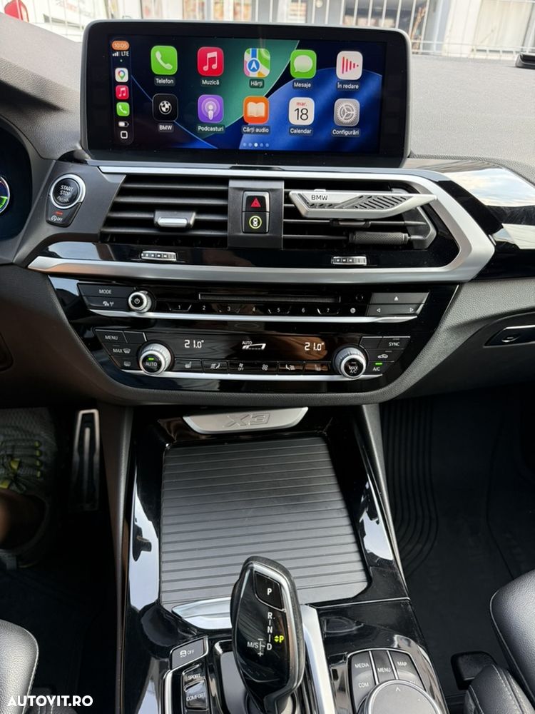 BMW X3 xDrive20d AT xLine - 10