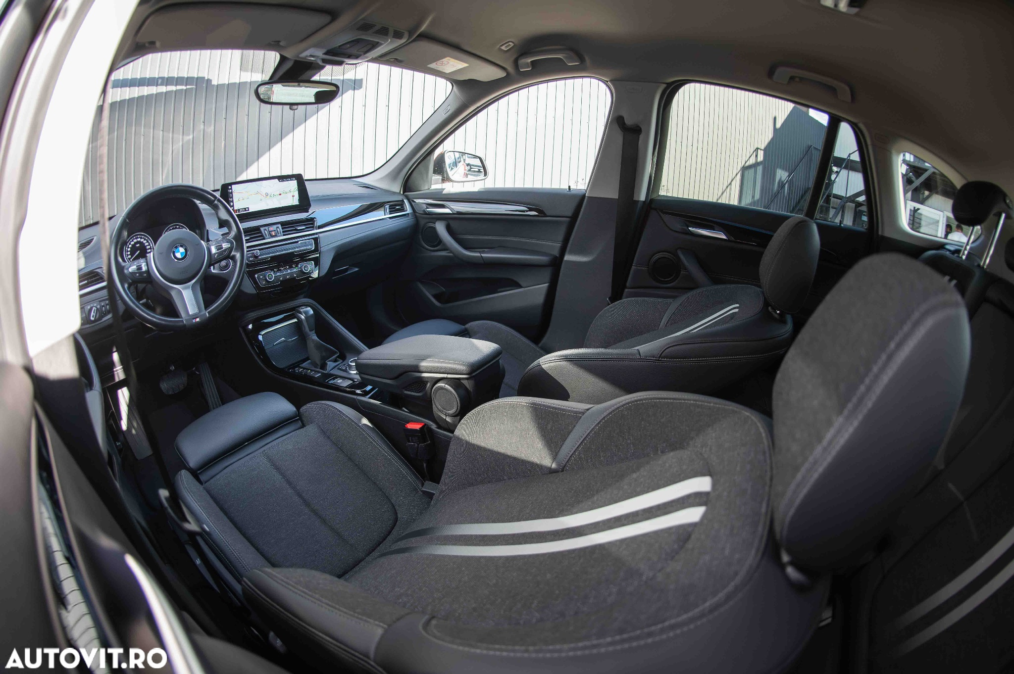 BMW X1 xDrive25e Sport Line - 8
