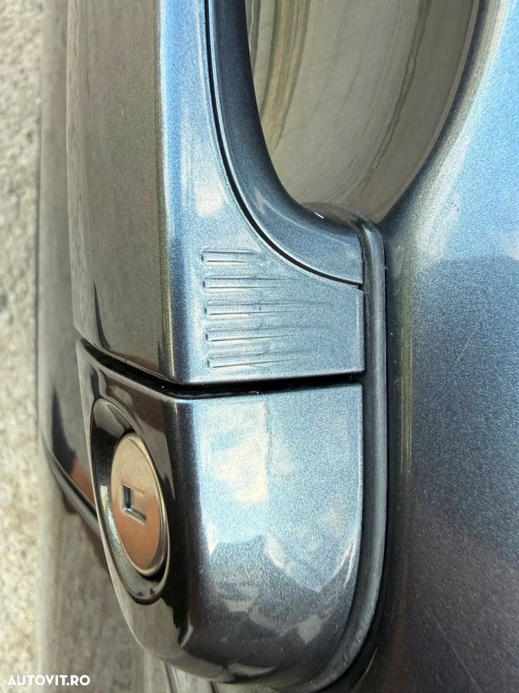 BMW Seria 1 118d Aut. Edition M Sport Shadow - 31