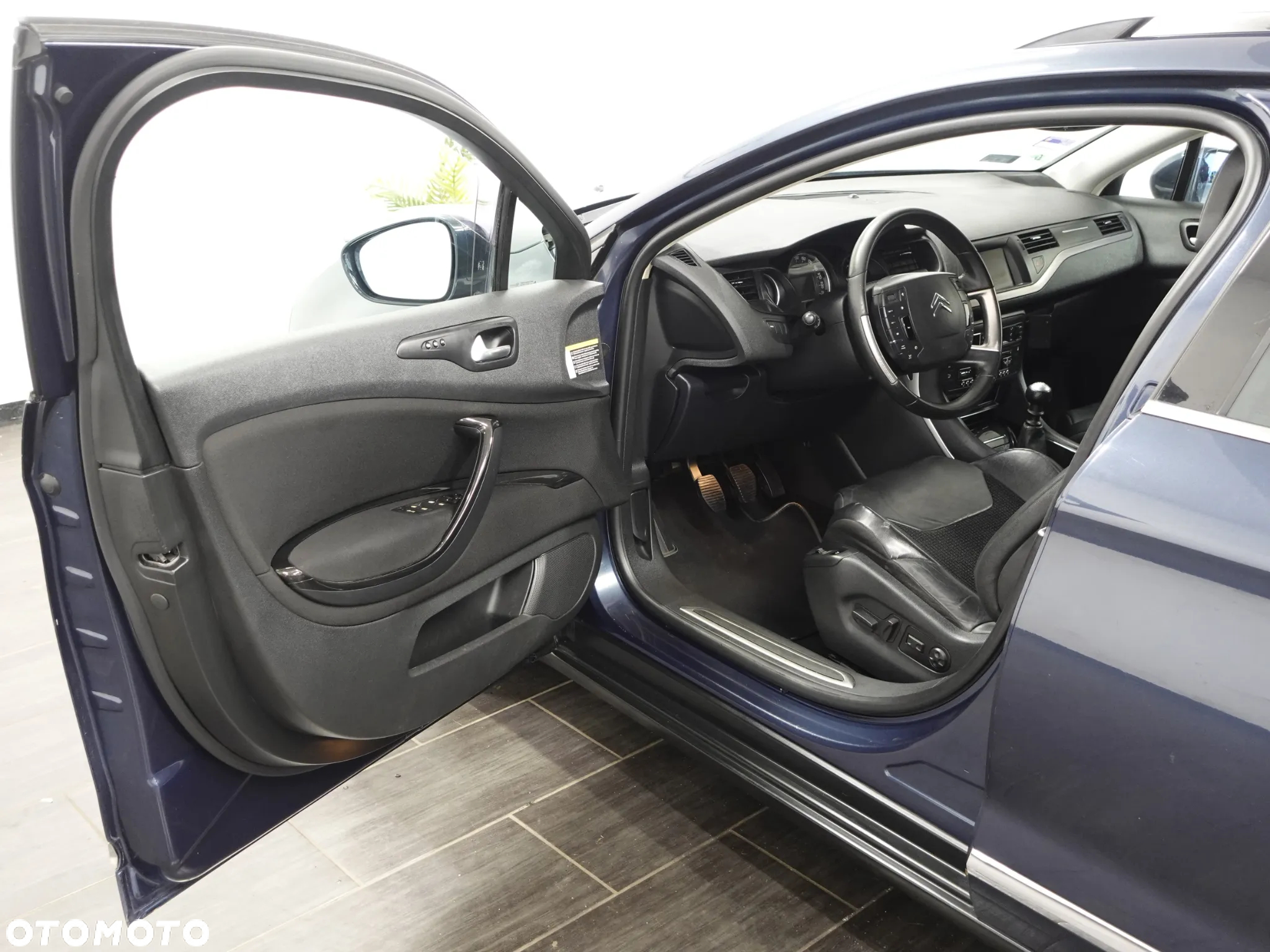 Citroën C5 Tourer HDi 165 FAP Exclusive - 18