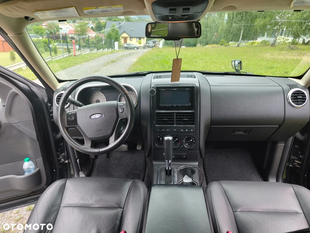 Ford Explorer 4.0 4WD - 3