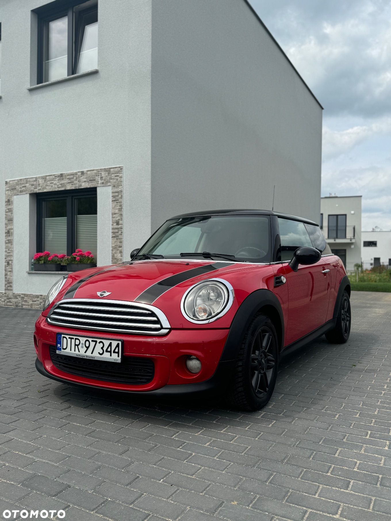 MINI Cooper Standard - 1