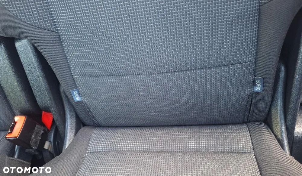 Ford S-Max - 8