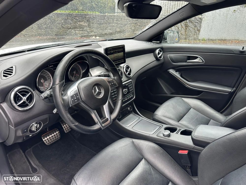 Mercedes-Benz CLA 220 - 8