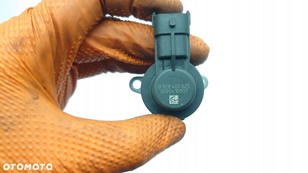 NOWY ZAWÓR REGULACJI CIŚNIENIA PALIWA CR VOLVOV70 S60 XC90 2.4 D5 092840062 - 4