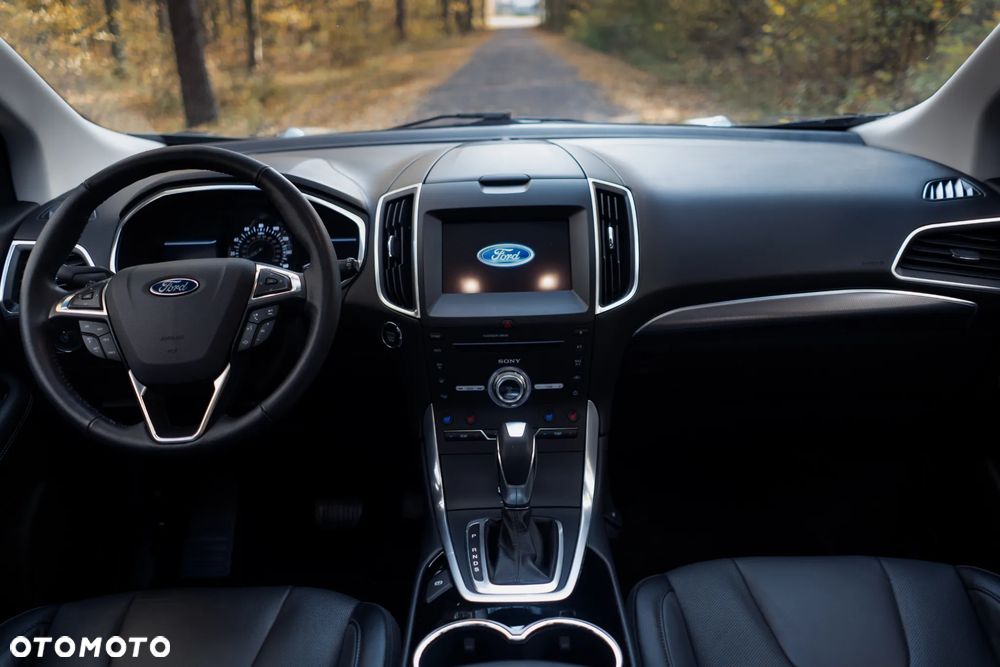 Ford Edge - 13