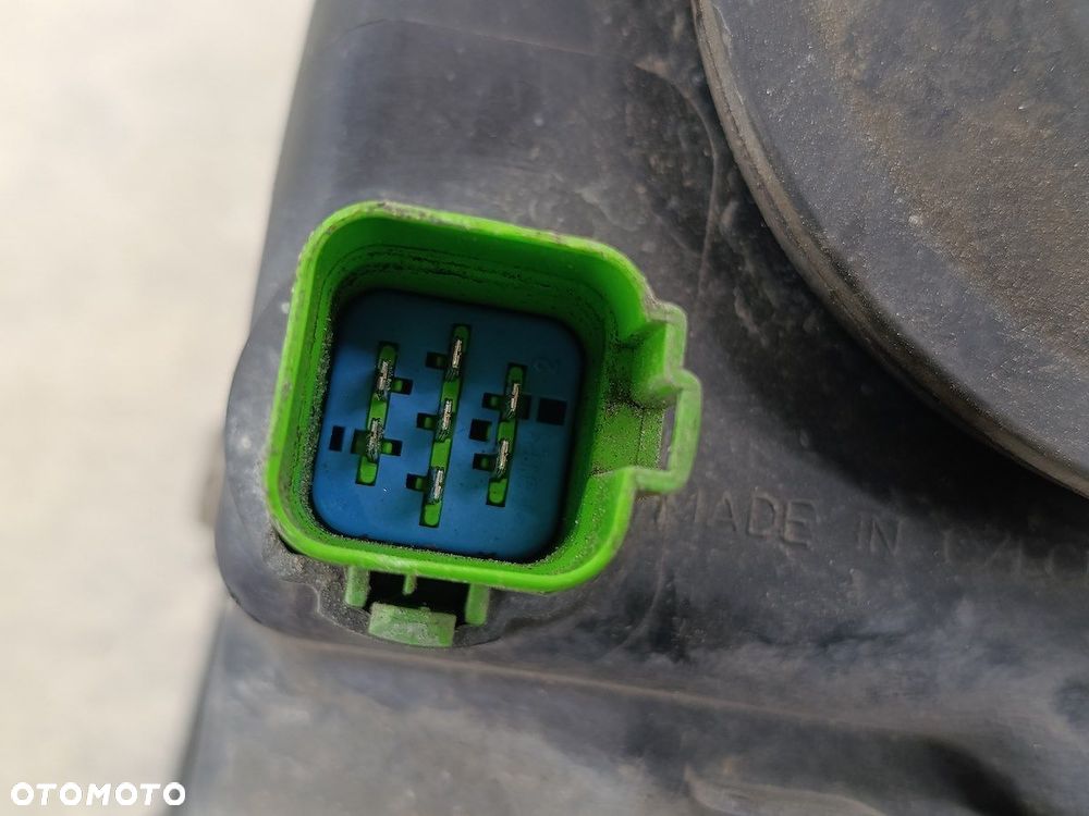 LAMPA PRZÓD PRAWA FORD FUSION 246898-00R - 11