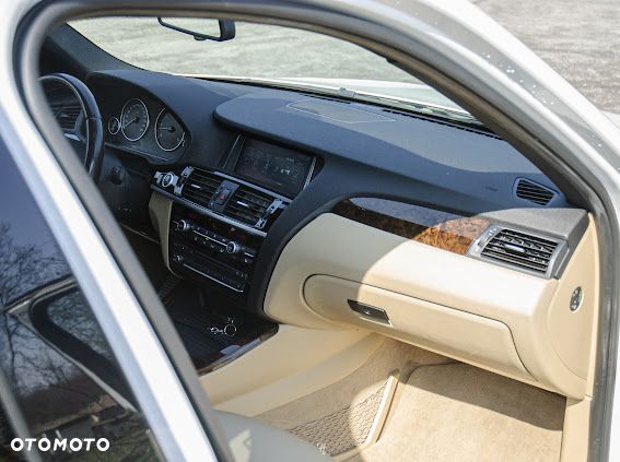 BMW X4 xDrive30d Edycja M Sport - 32