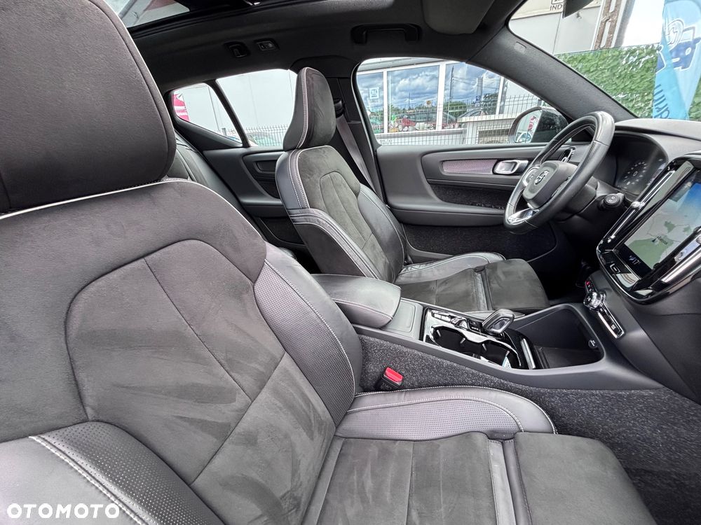 Volvo XC 40 D3 SCR R-Design - 26