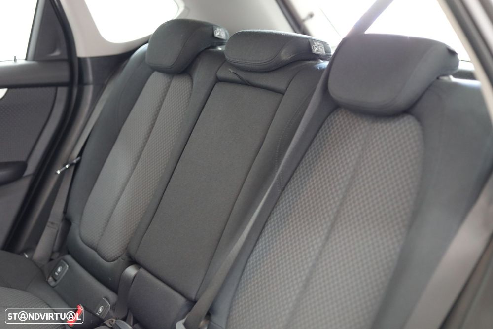 BMW 225xe Active Tourer Advantage - 17