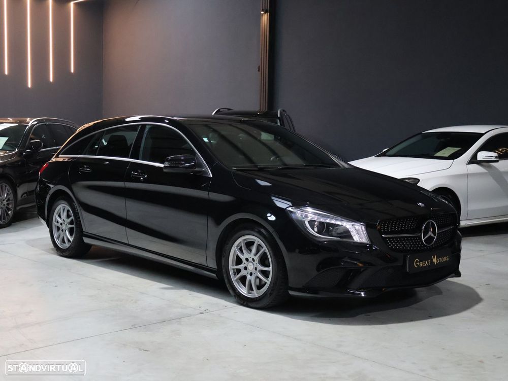 Mercedes-Benz CLA 180 d Shooting Brake Urban - 2