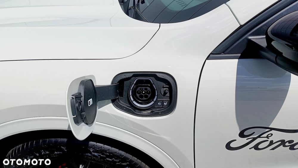 Ford Kuga 2.5P PHEV FWD Sound Edition eCVT - 23