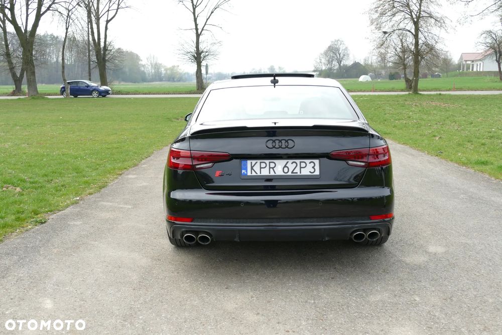 Audi S4 Limousine - 9