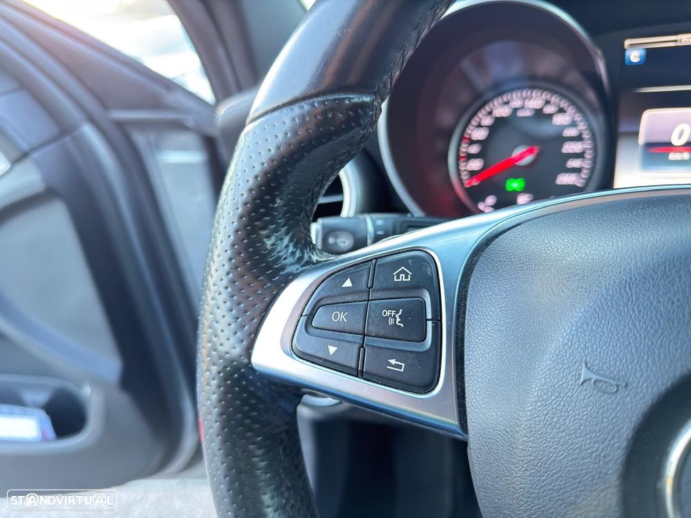 Mercedes-Benz C 220 BlueTEC AMG Line - 22