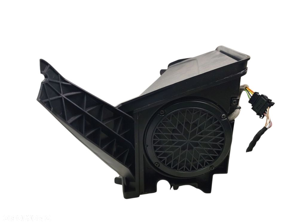 GŁOŚNIK SUBWOOFER SKODA OCTAVIA III (2012-2016) 2.0 TDI 184KM - 1