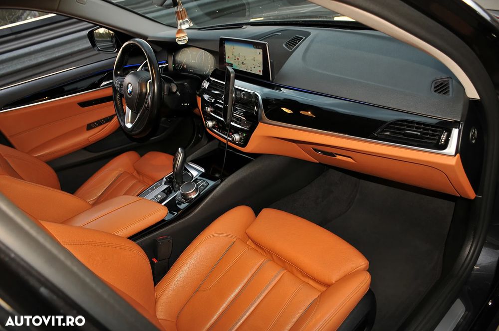 BMW Seria 5 530e xDrive AT PHEV - 13