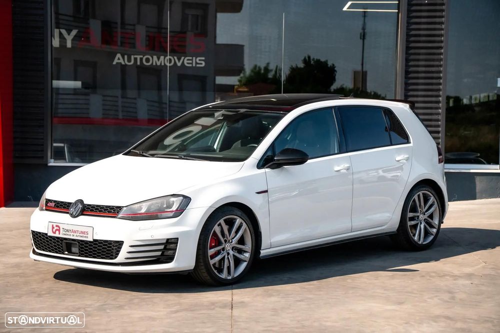 VW Golf 2.0 TSi GTi DSG Performance - 3