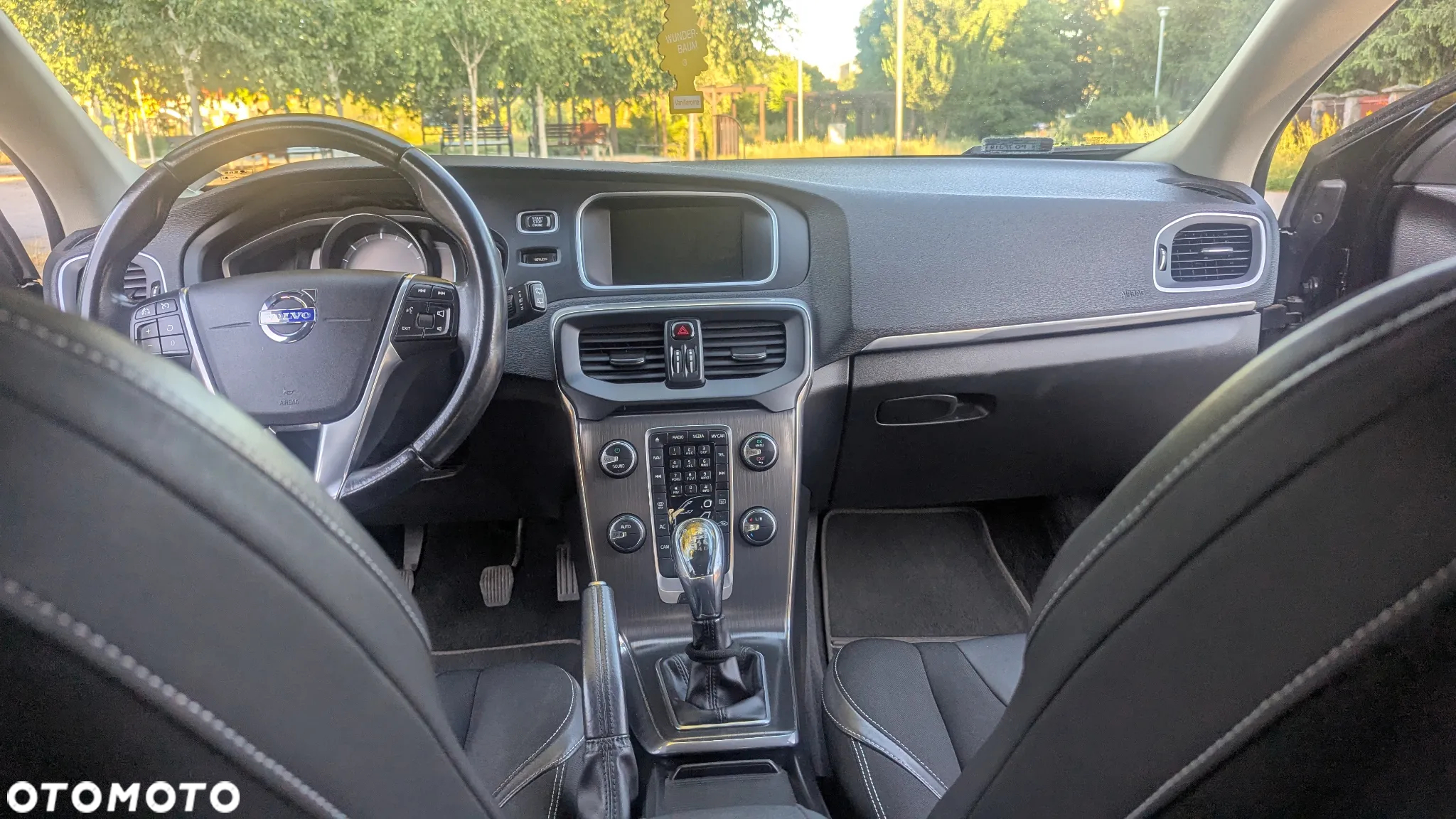 Volvo V40 D2 Base - 20