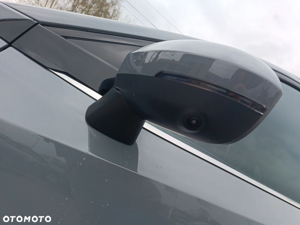 Nissan Qashqai 1.3 DIG-T MHEV N-Connecta Xtronic - 17