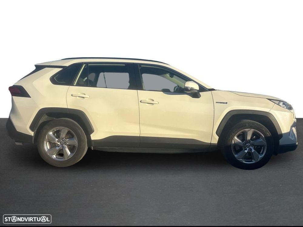 Toyota RAV4 - 10