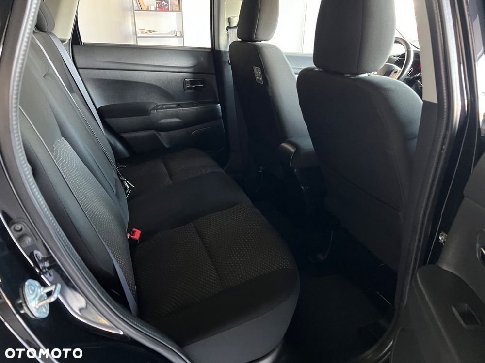 Mitsubishi ASX - 30