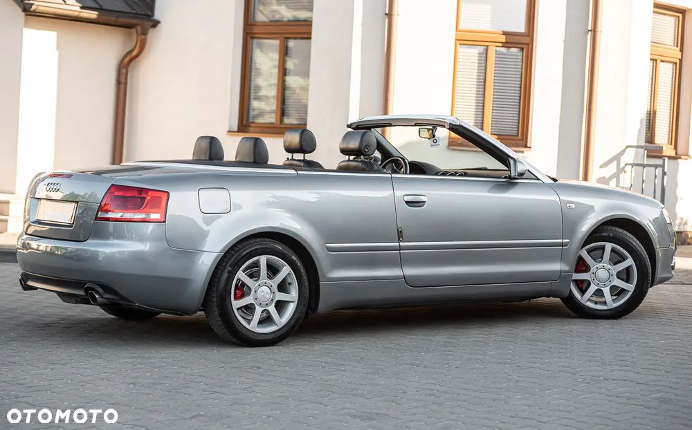 Audi A4 Cabrio 1.8 T - 11
