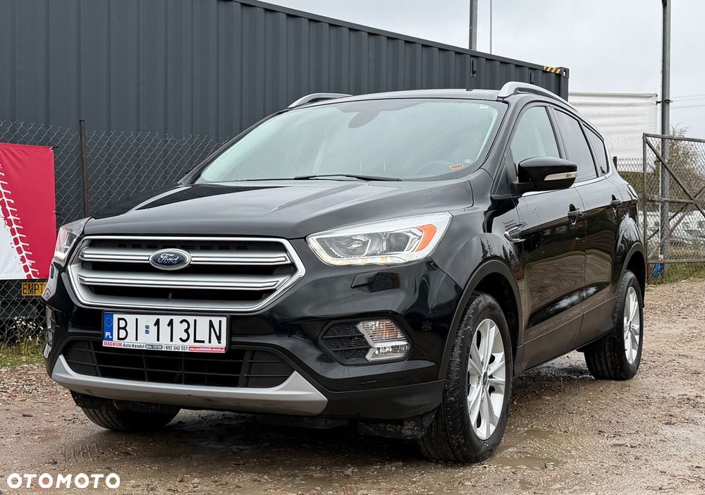 Ford Kuga - 1