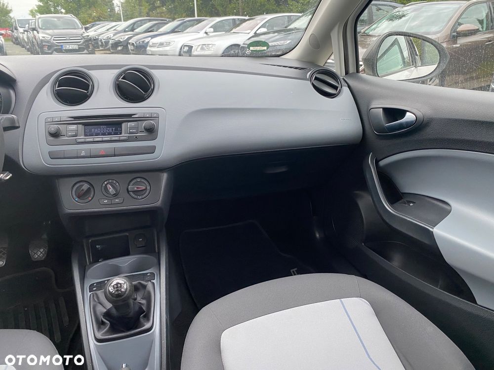 Seat Ibiza 1.4 16V Reference - 30