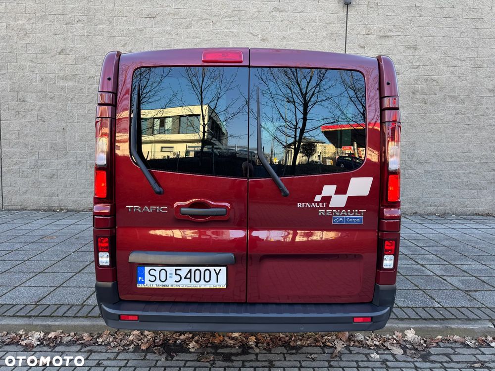 Renault Trafic 2.0 dCi - 7