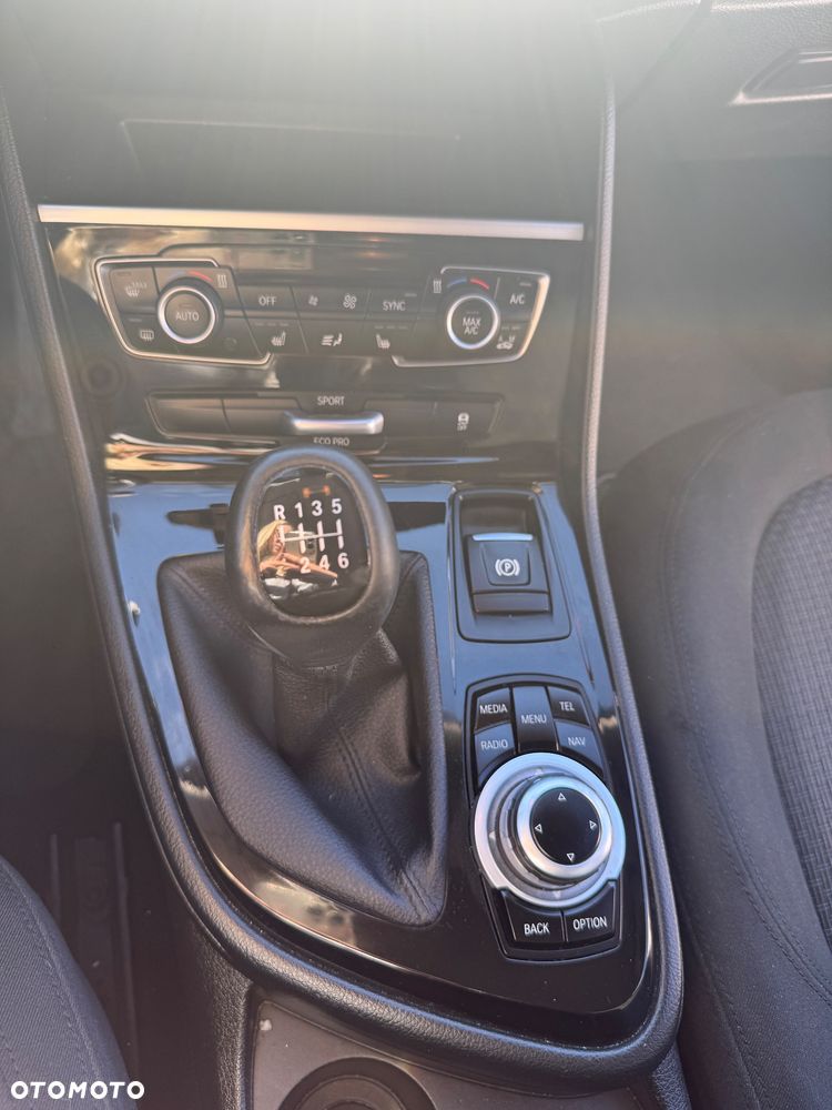 BMW Seria 2 - 17