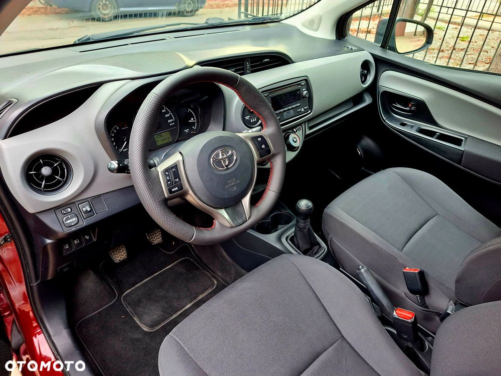 Toyota Yaris - 19