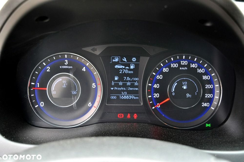 Hyundai i40 - 21