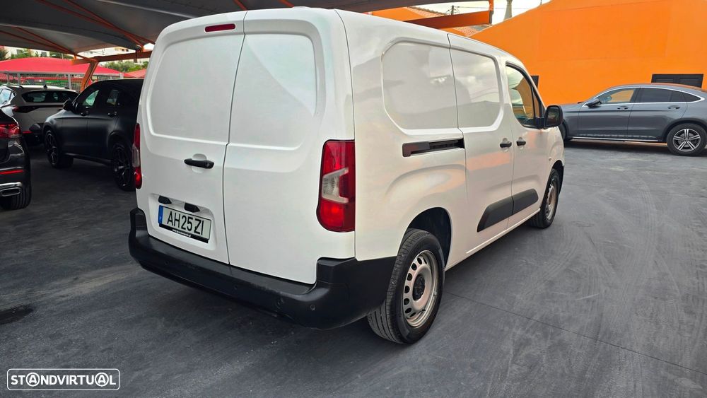 Opel Combo 1.5 CDTi L2H1 Essentia - 25