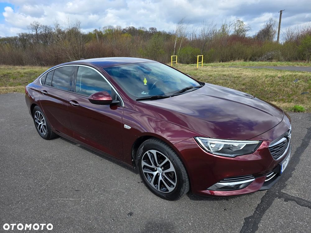 Opel Insignia 1.5 T Enjoy S&S - 8