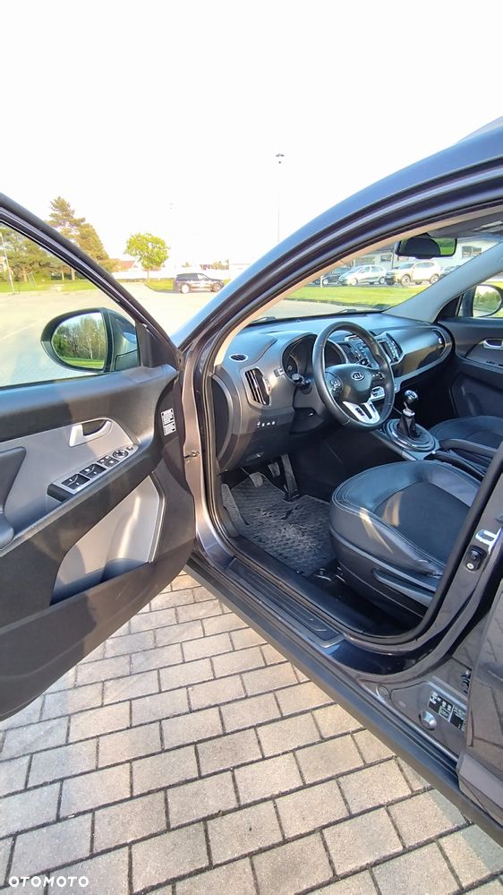 Kia Sportage - 10