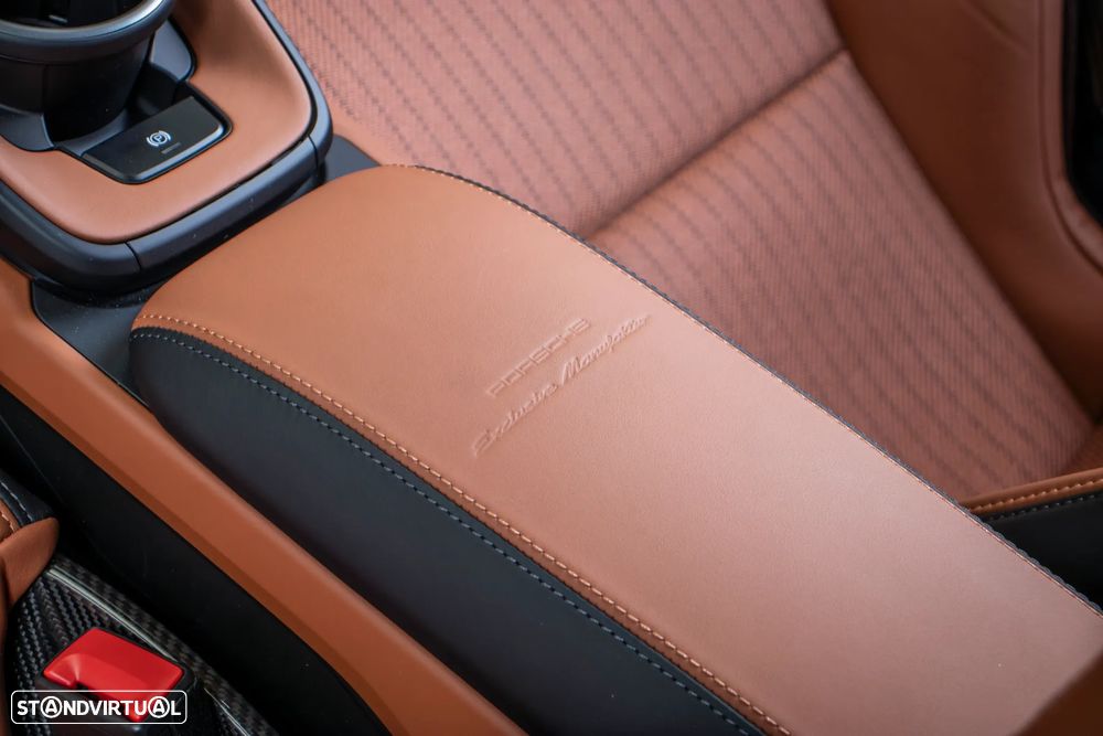 Porsche 911 (992) S/T - 38