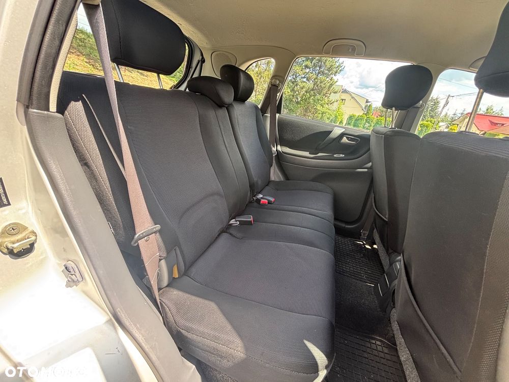 Suzuki Liana 1.6 Comfort - 7