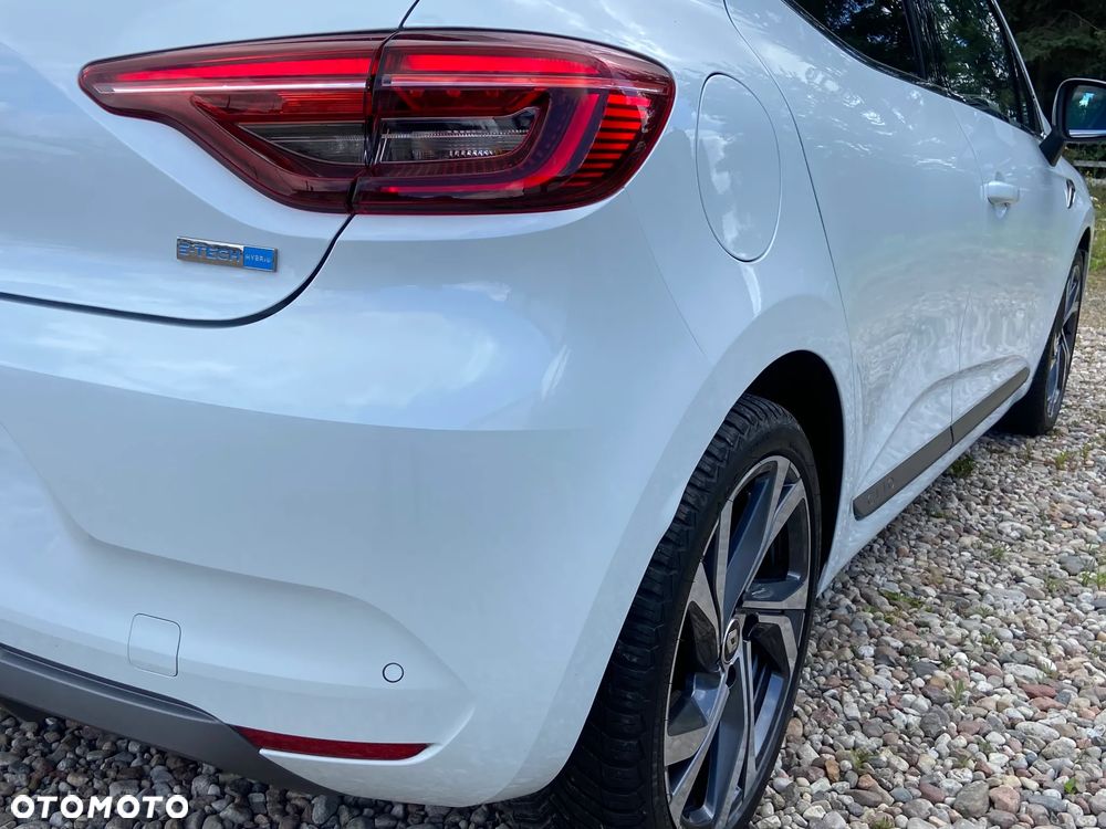 Renault Clio E-TECH 140 R.S LINE - 24