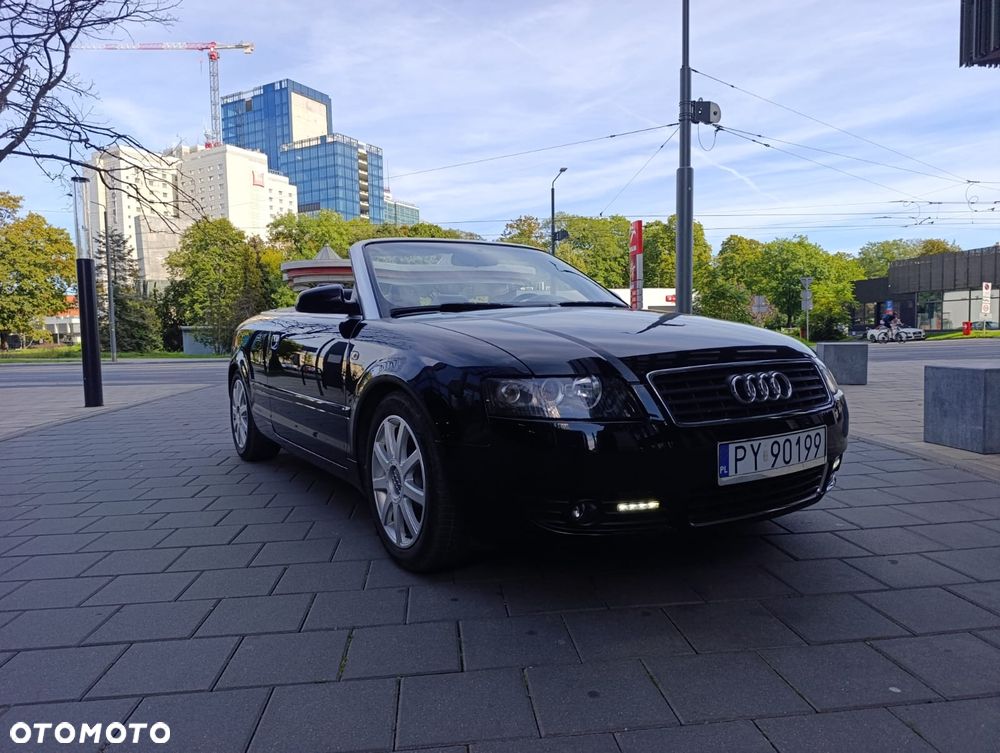 Audi A4 Cabrio 2.4 - 6