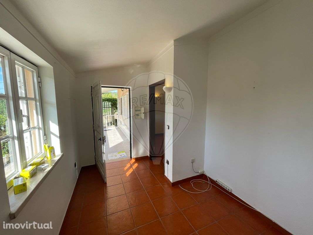 Moradia T6 para venda - Grande imagem: 3/6