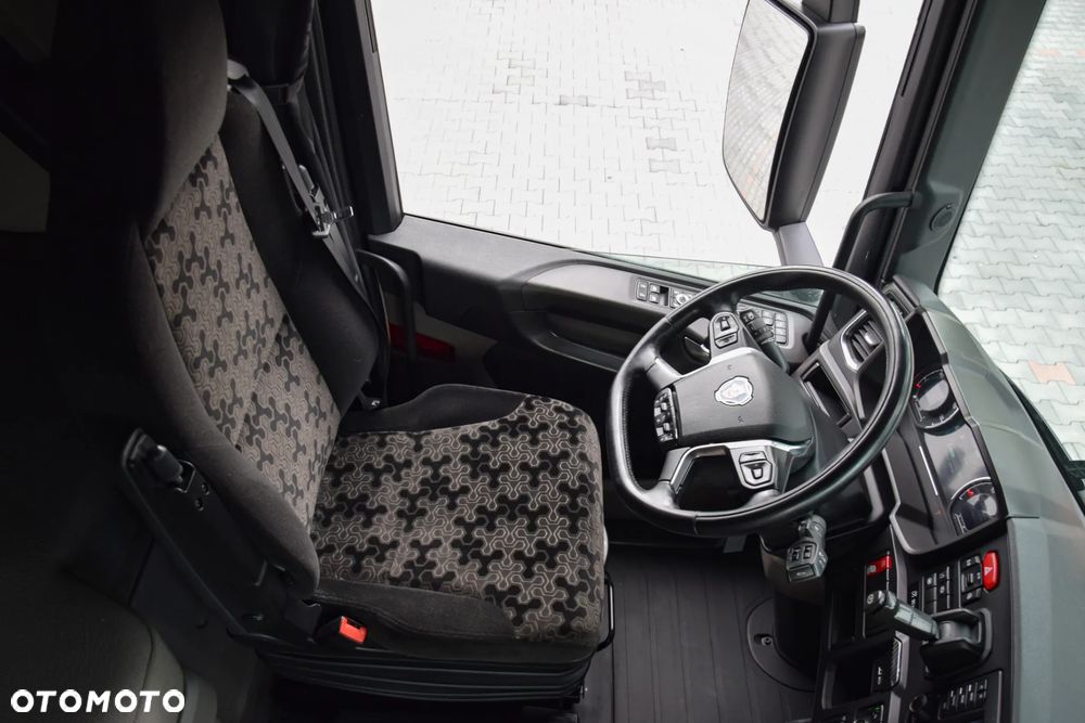 Scania R500 / RETARDER / KLIMATYZACJA POSTOJOWA / ACC / KLIMA / FULL LEDY / FULL SPILERY / 2 ZBIORNIKI PALIWA / SERWISOWANA / SPROWADZONA - 26