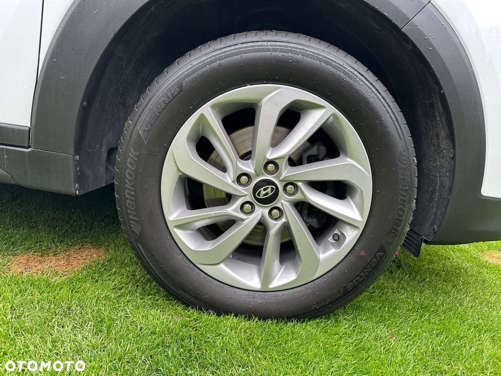 Hyundai Tucson 1.6 GDI BlueDrive Comfort 2WD - 16