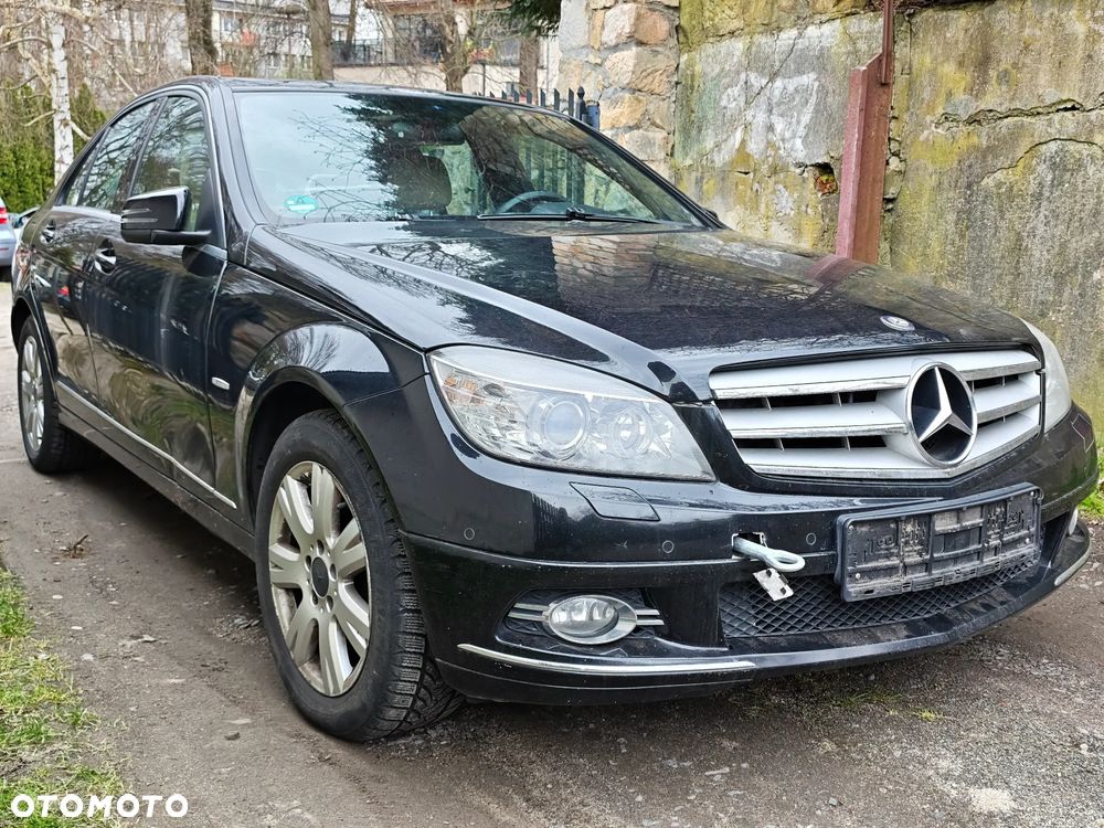 Mercedes-Benz Klasa C 250 CDI DPF (BlueEFFICIENCY) Avantgarde - 1