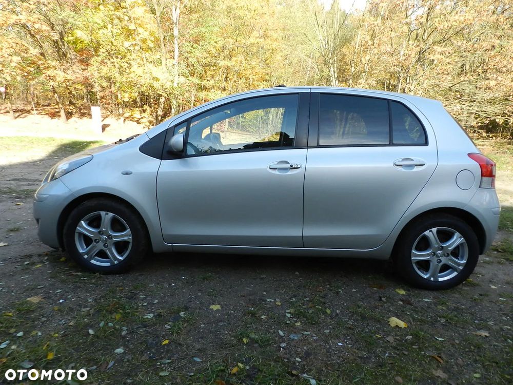 Toyota Yaris - 9