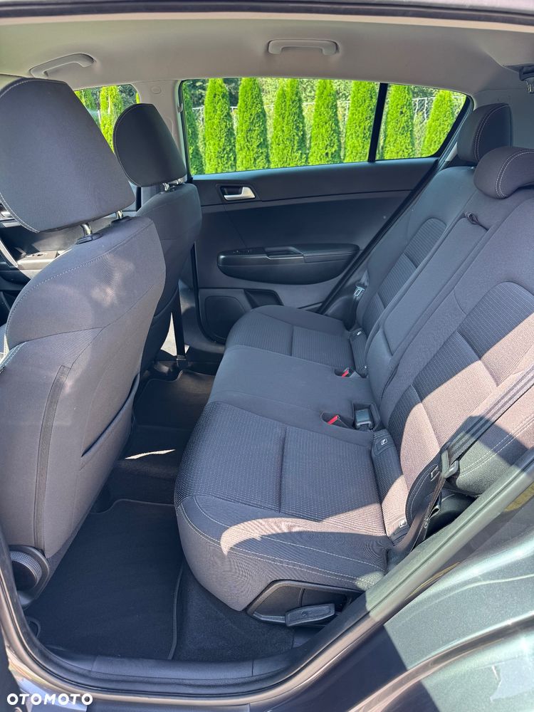Kia Sportage 1.6 GDI 2WD Dream-Team Edition - 19