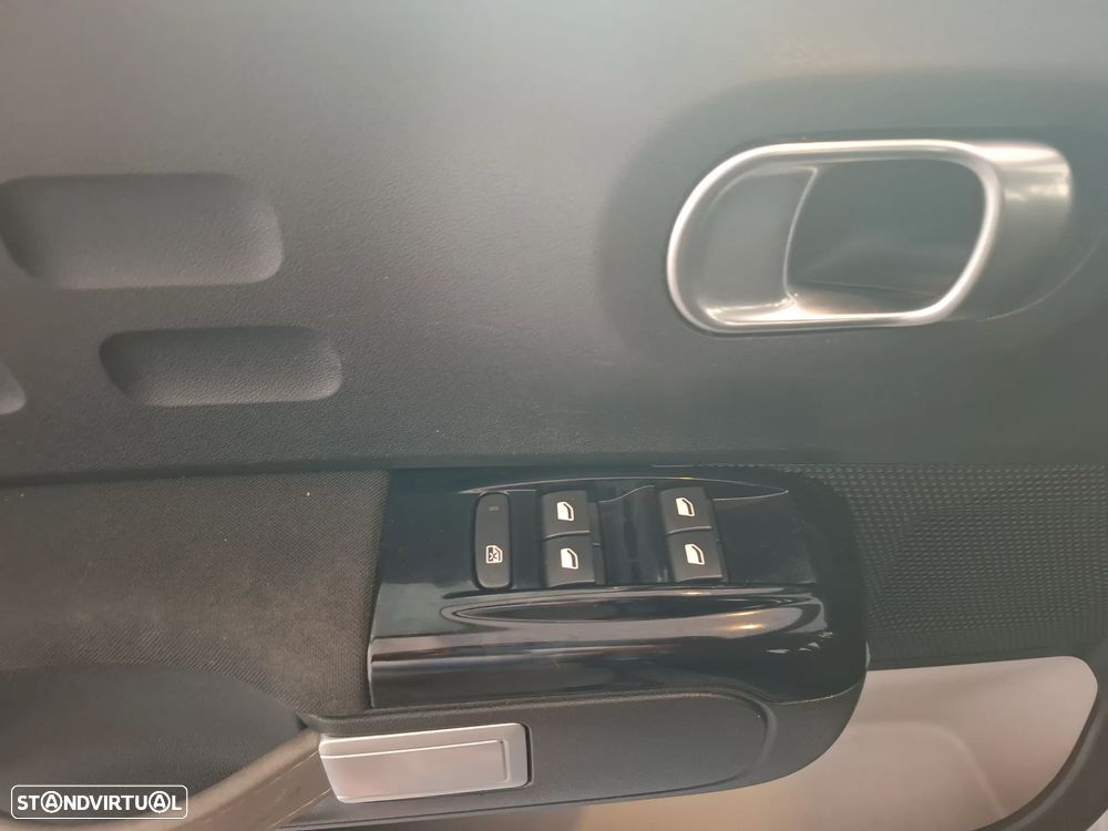 Citroën C3 1.2 PureTech Feel - 11